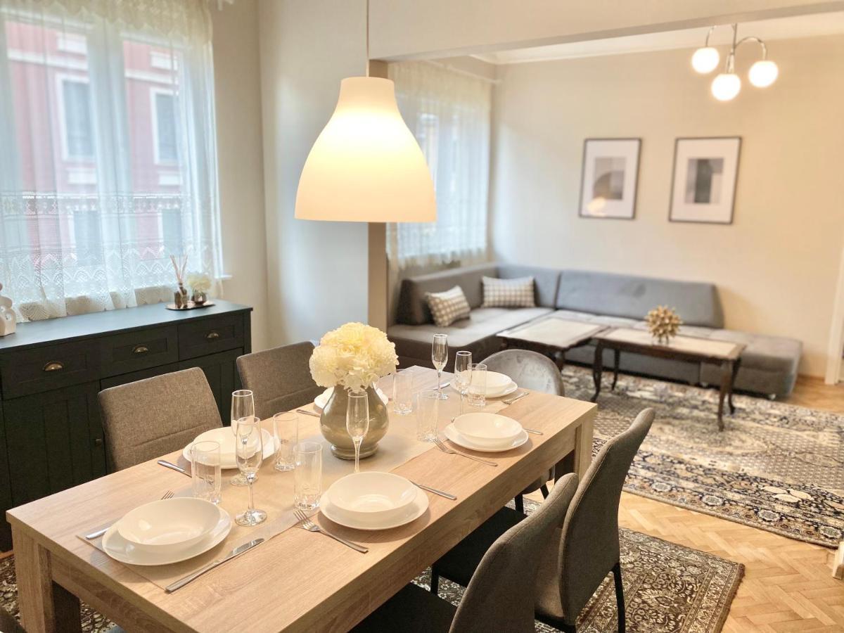 Centre For 6 Guests