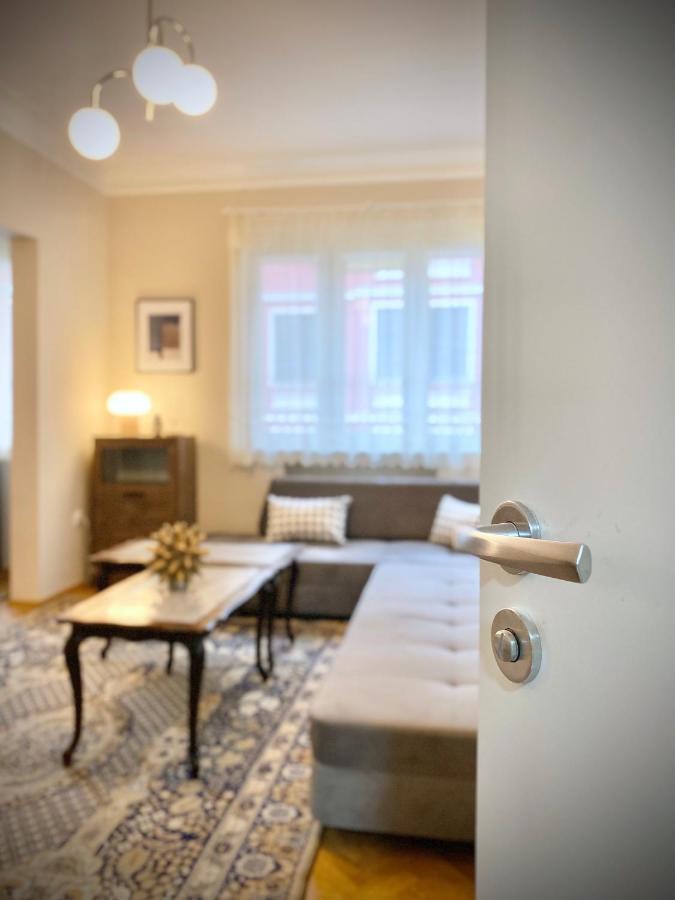 Appartamento Centre For 6 Guests