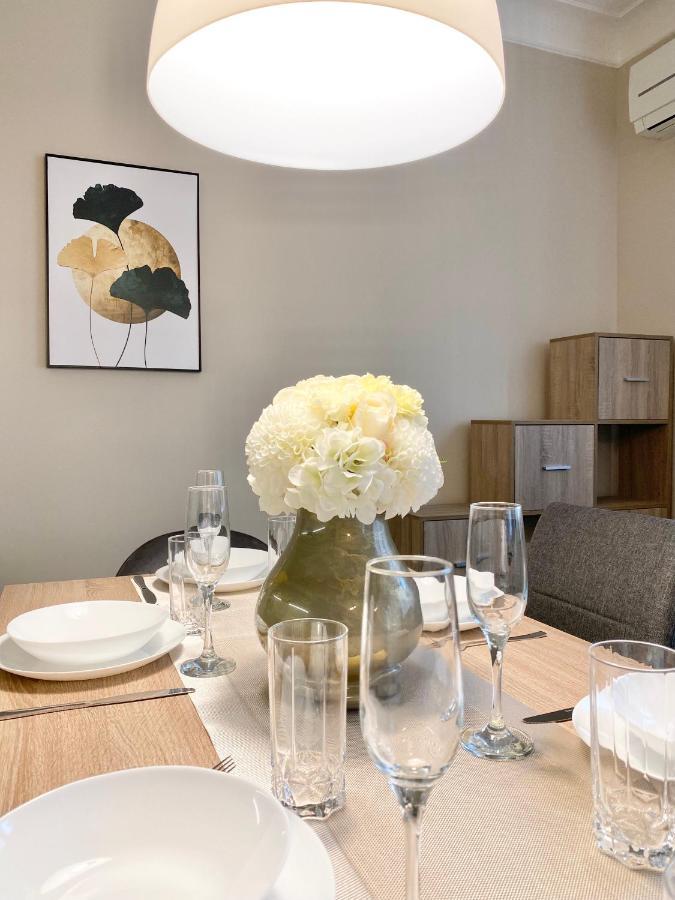 Centre For 6 Guests